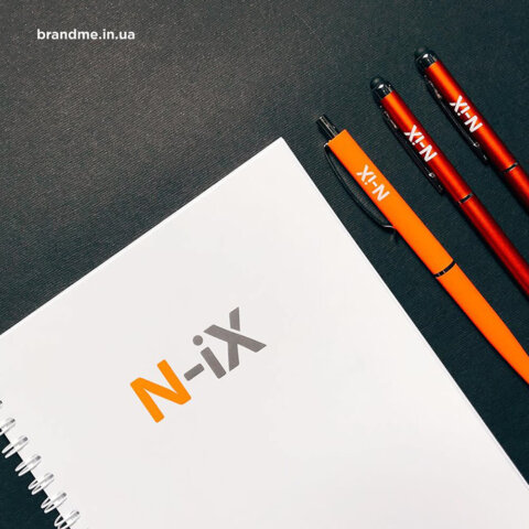 Корпоративные ручки и блокноты для компании «N-iX»