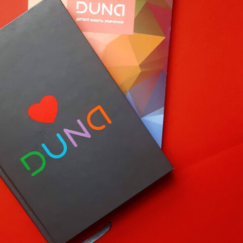 Корпоративная продукция для компании “DUNA”