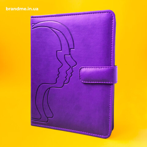 Ежедневник с тиснением