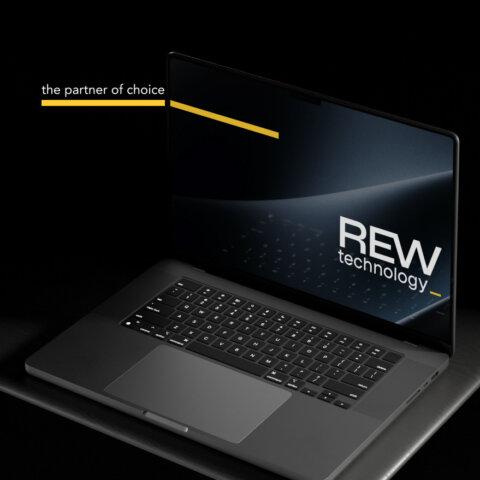 Створення логотипу для REW technology.03 | BrandME