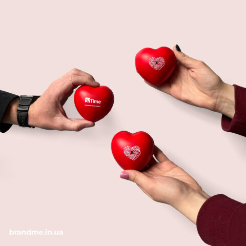 Антистреси у формі серця з нанесеним логотипом