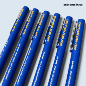 Брендовані ручки з логотипом міжнародних автобусних ліній Сині ручки з жовтим написом EAST WEST EUROLINES