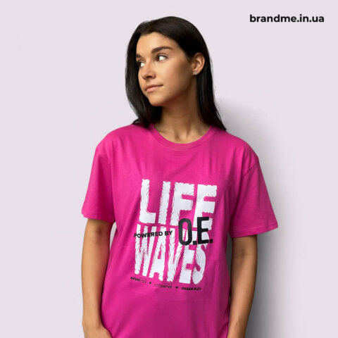 Друк на футболках з принтом Life Waves та логотипом Океан Ельзи