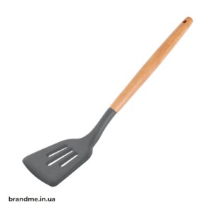 Кухонная лопатка под брендирование – стиль и функциональность Деревянная лопатка с логотипом, созданная для корпоративных кухонных наборов и подарков