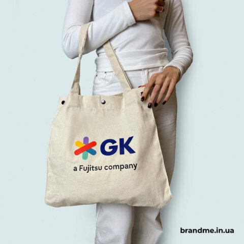 Друк на шопері з логотипом — корпоративний мерч. Фото 11 | BRANDME Друк на шопері з багатоколірним логотипом на бавовняній еко-сумці