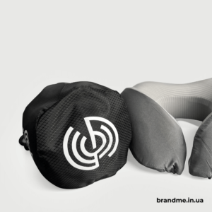 Подушка для подорожей із брендованим чохлом з логотипом