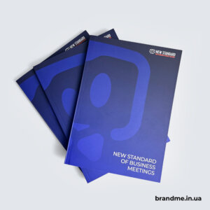 Идеи, начинающиеся с блокнота — для NEW STANDARD Синий брендированный блокнот NEW STANDARD для записей
